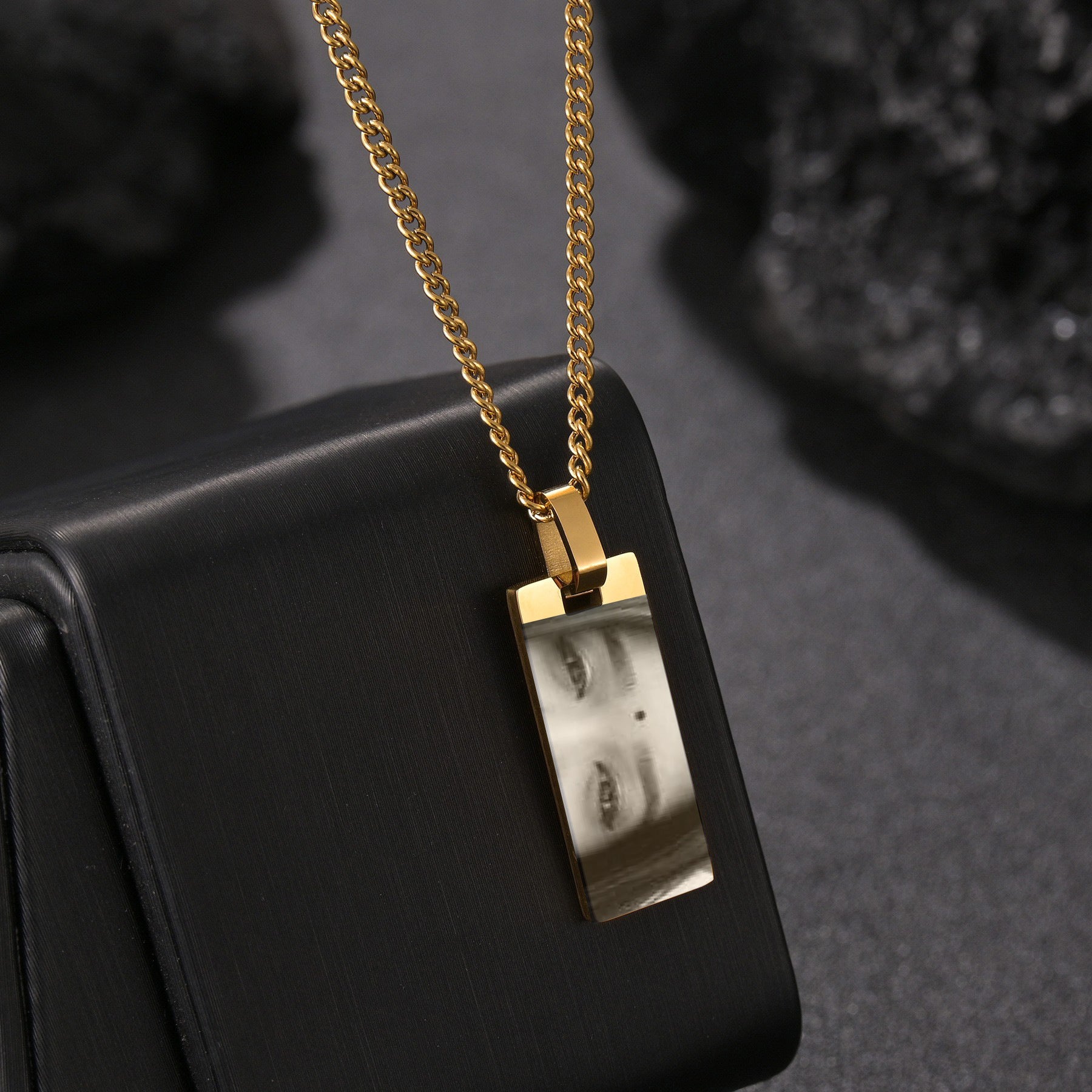 Custom Eyes Photo Necklace – Personalized Stainless Steel Engraved Name & Picture Jewelry for Women & Kids