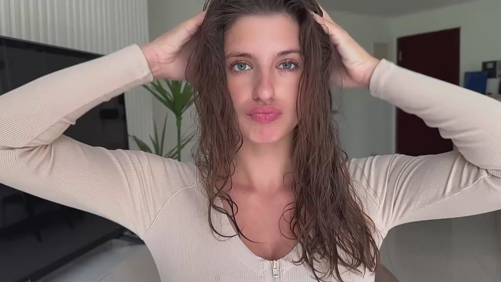 Portable Mini Hair Dryer with Negative Ion Technology – Fast-Dry, Hot & Cold Air for Travel & Home Use